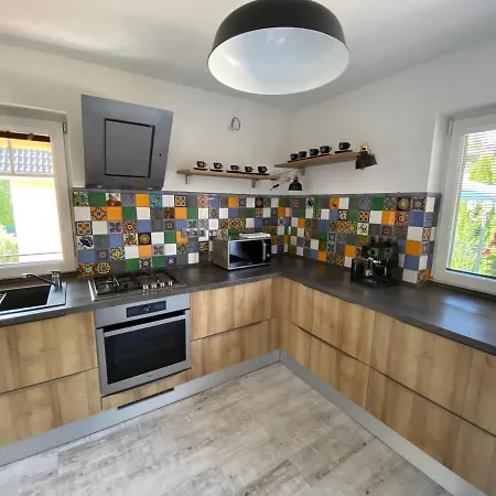 Luxusny Kanianka, Bojnice A Okolie