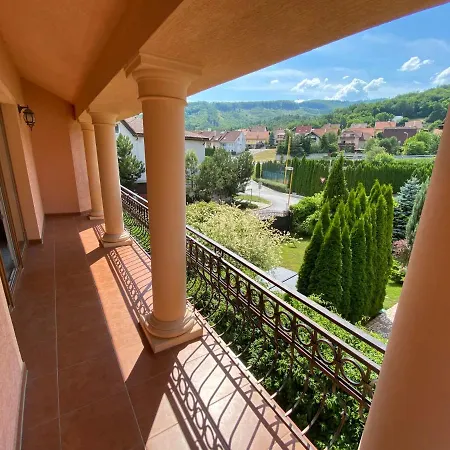 Luxusný Kanianka, Bojnice A Okolie * Kanianka